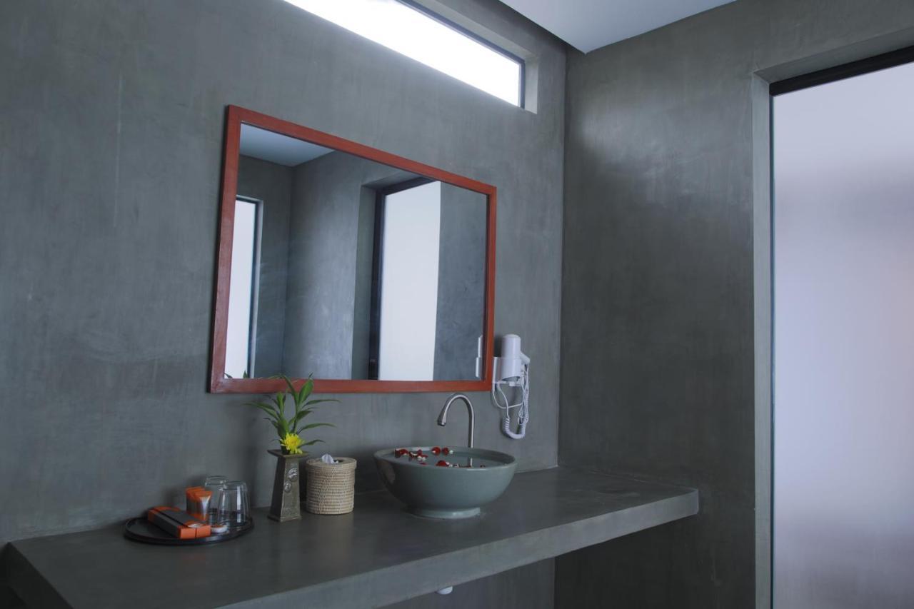 Central Corner Suite Siem Reap Exterior photo