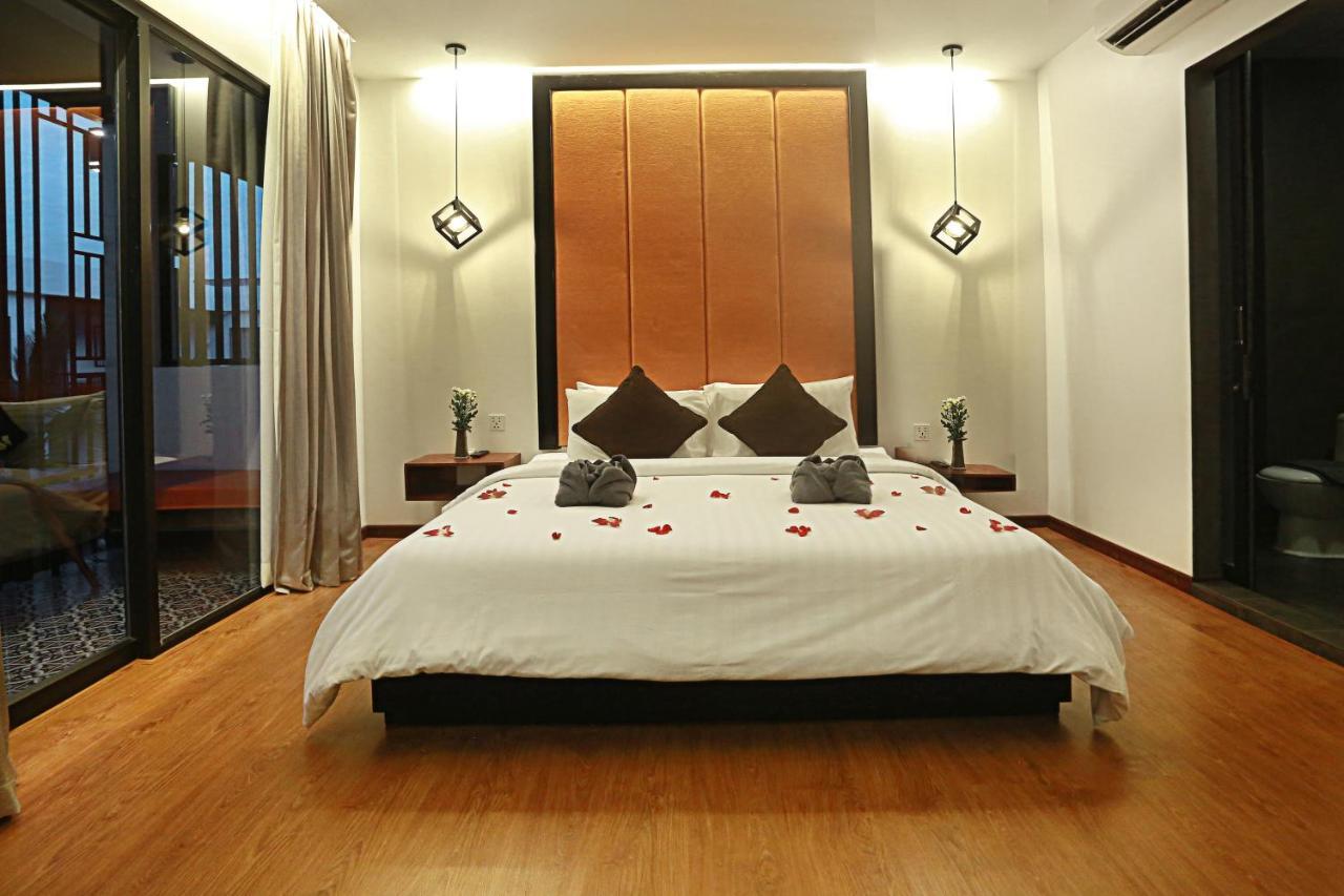 Central Corner Suite Siem Reap Exterior photo