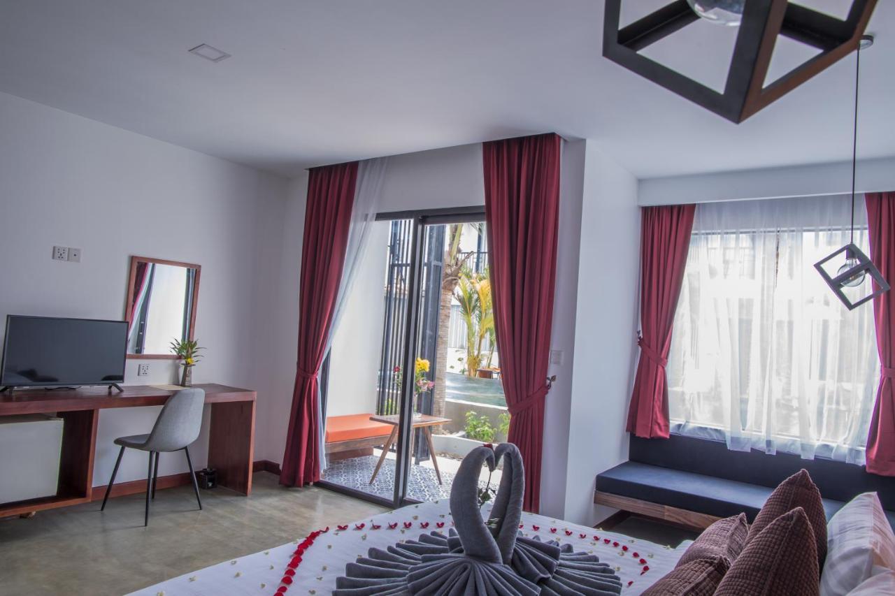Central Corner Suite Siem Reap Exterior photo