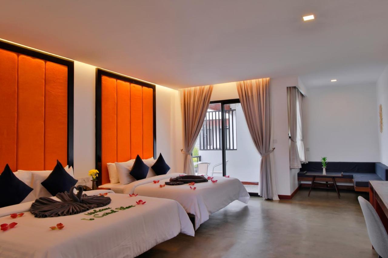Central Corner Suite Siem Reap Exterior photo