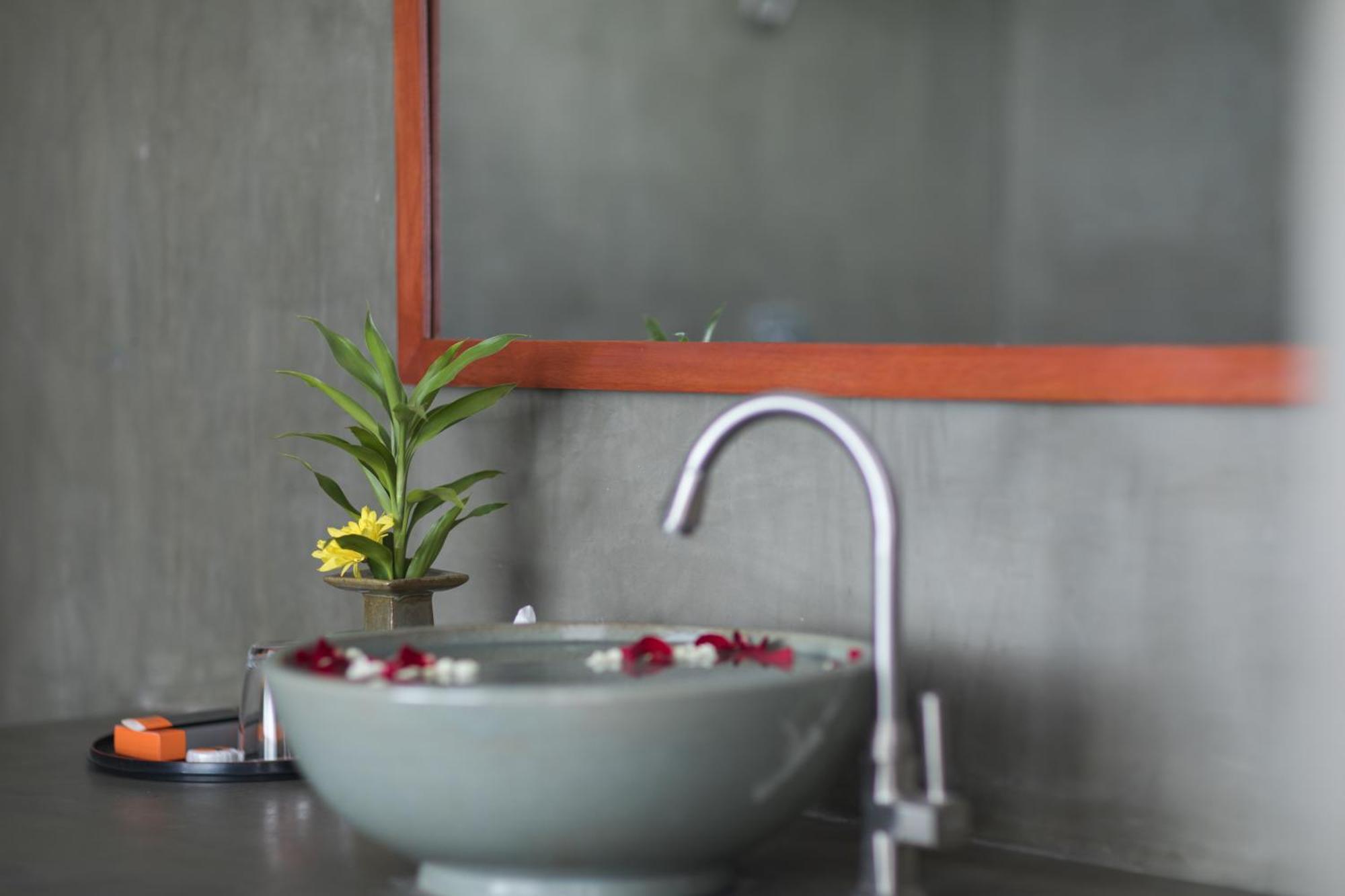 Central Corner Suite Siem Reap Exterior photo